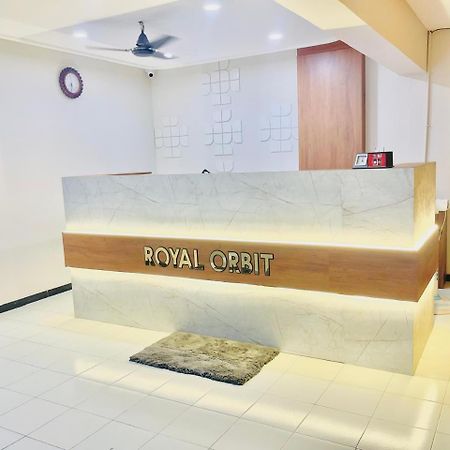 Hotel Royal Orbit Rajkot Eksteriør bilde